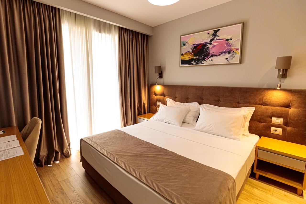 Sea View Hotel Himare Exterior foto